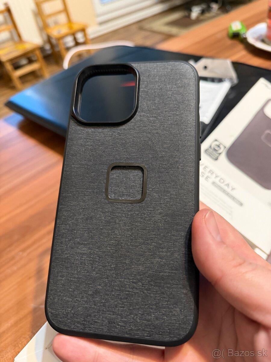 Predám pizdro Peak design pre Iphone 13 pro max - 2