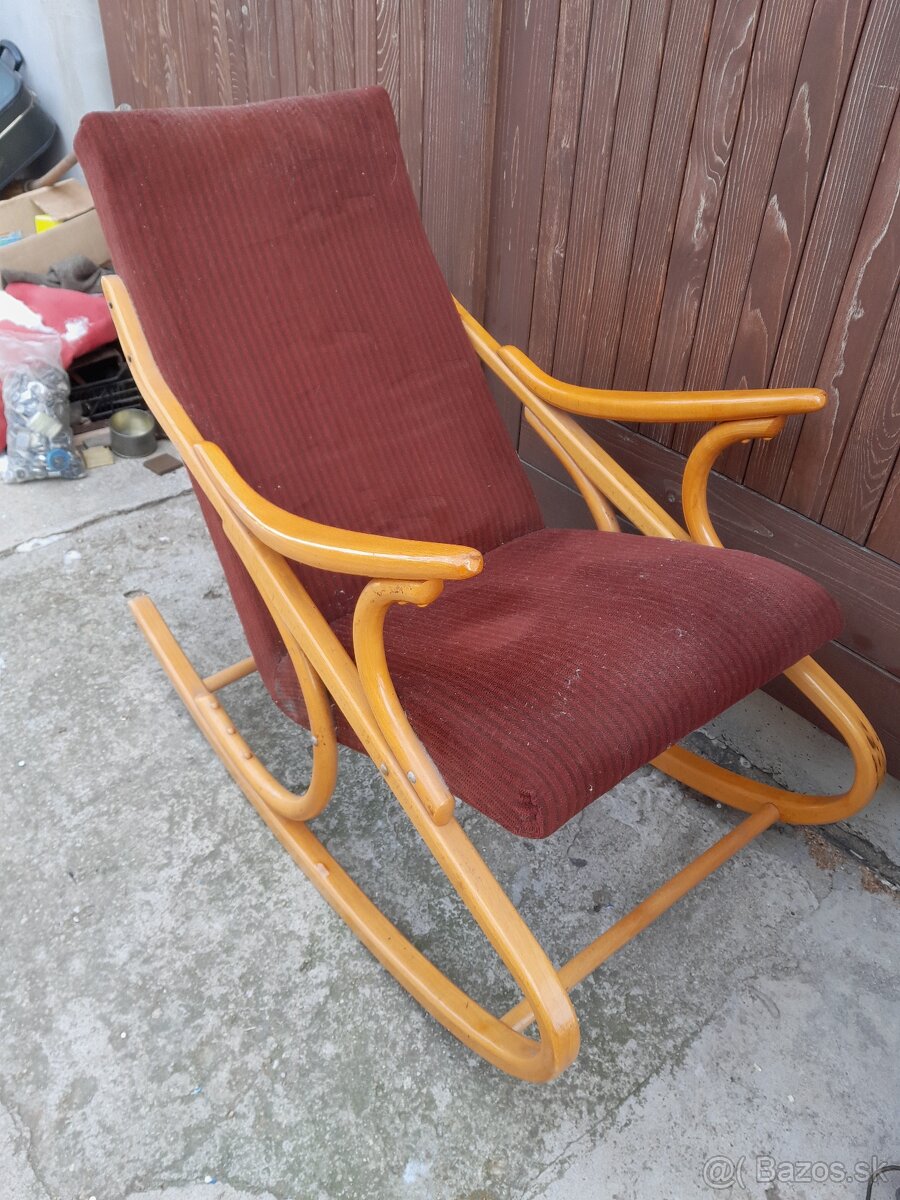 Predám hojdacie kreslo Ton - 2