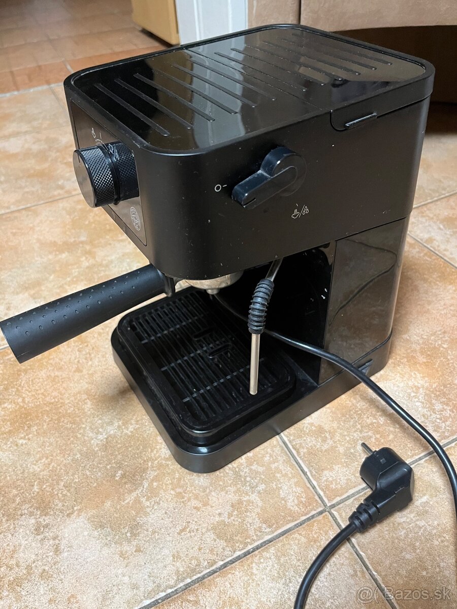 Kávovar Delonghi - 2