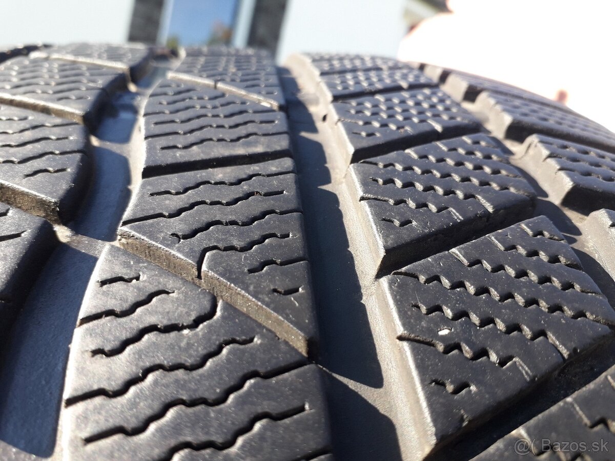 255/50 r20 zimne pneumatiky - 2