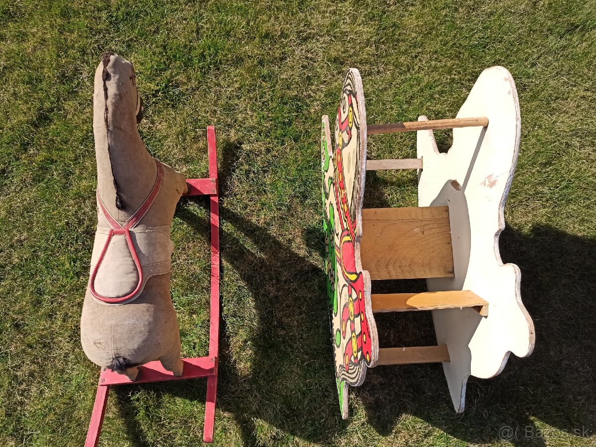 Predám retro húpacích koníkov - 2