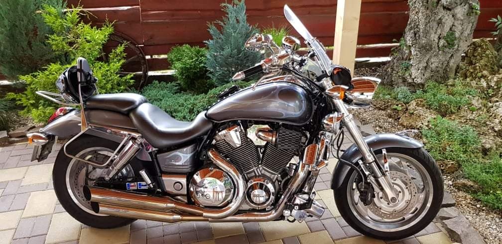 Honda vtx 1800 - 2