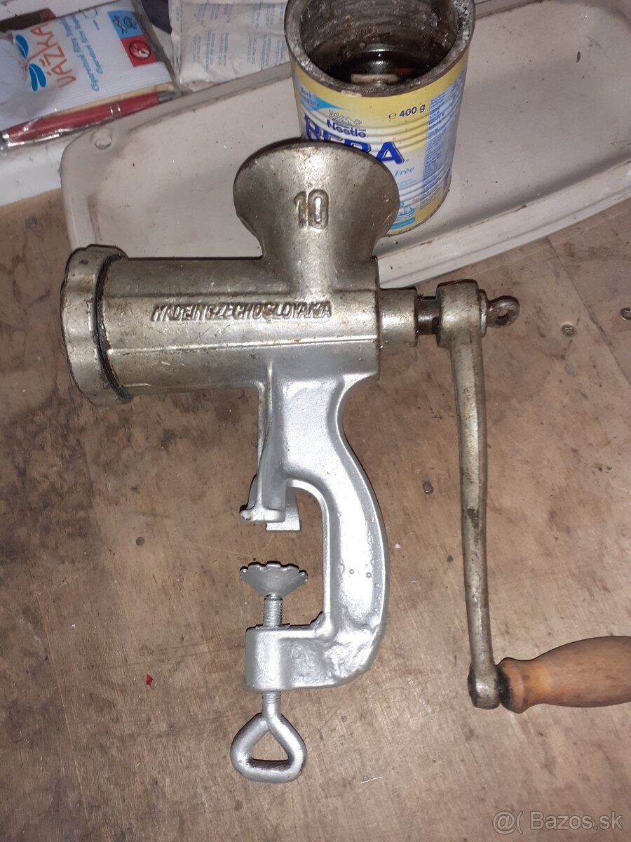 Predám masový mlynček 10 - 2