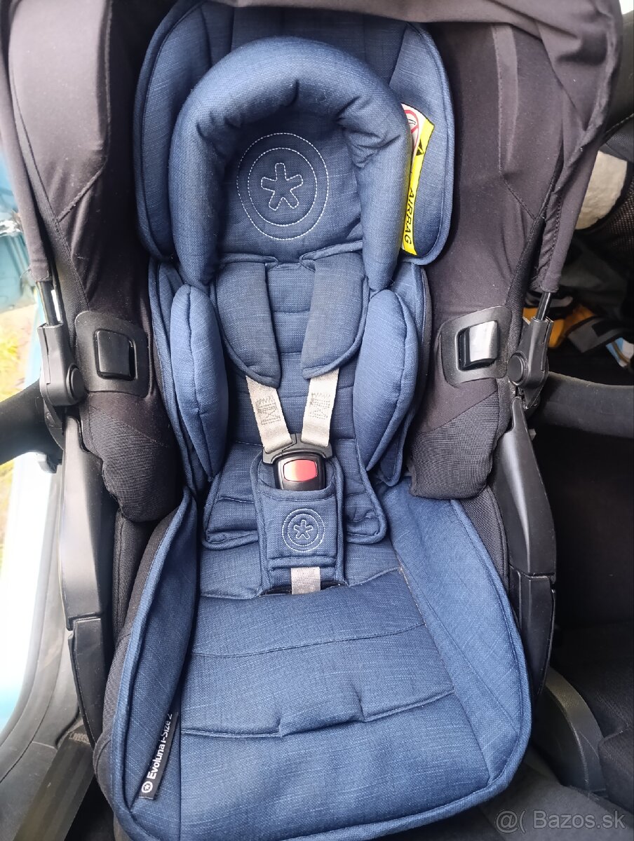 Autosedačka vajíčko KIDDY Evoluna i-Size 2 + Isofix základňa - 2