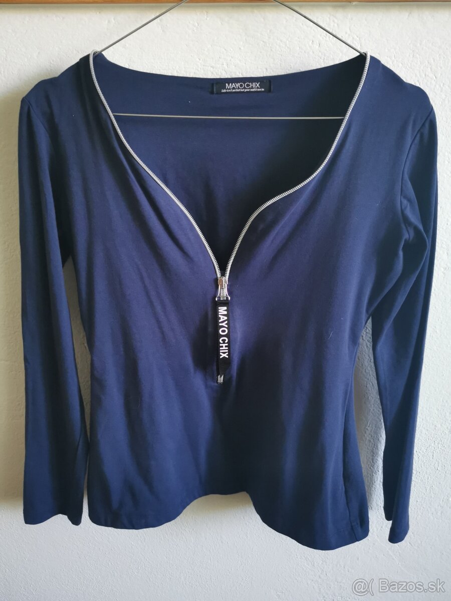 Modrý svetrik Mayo chix - 2
