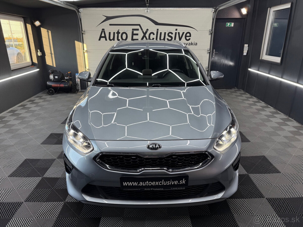 Kia Ceed SW 1.6 CRDi 136k Platinum A/T - 2