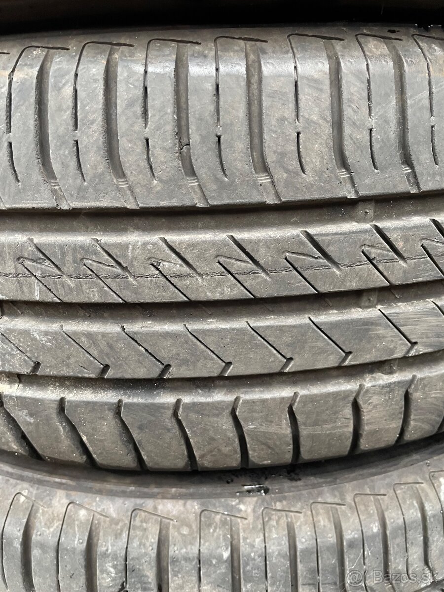 Laufenn 195/65 R15 - 2