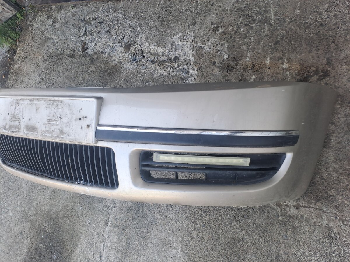 Predný nárazník Škoda Superb 1 - 2