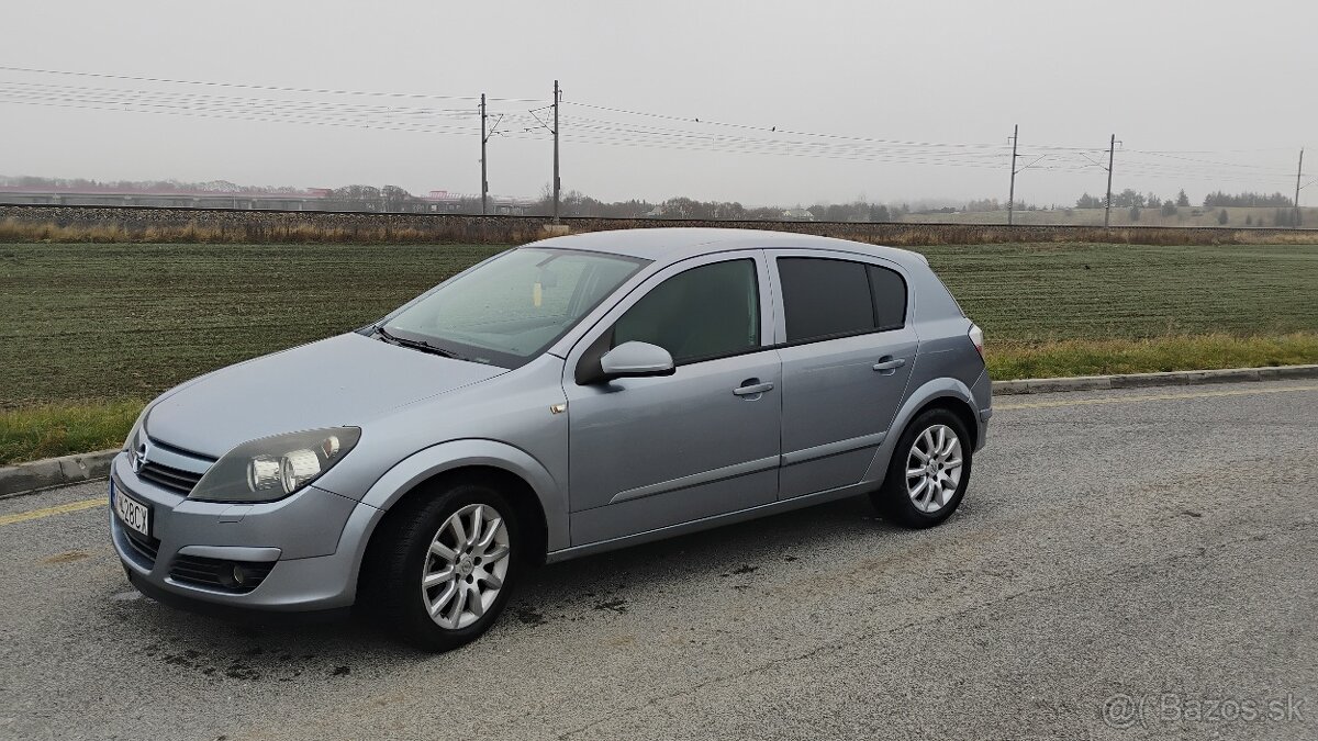 Opel Astra - 2