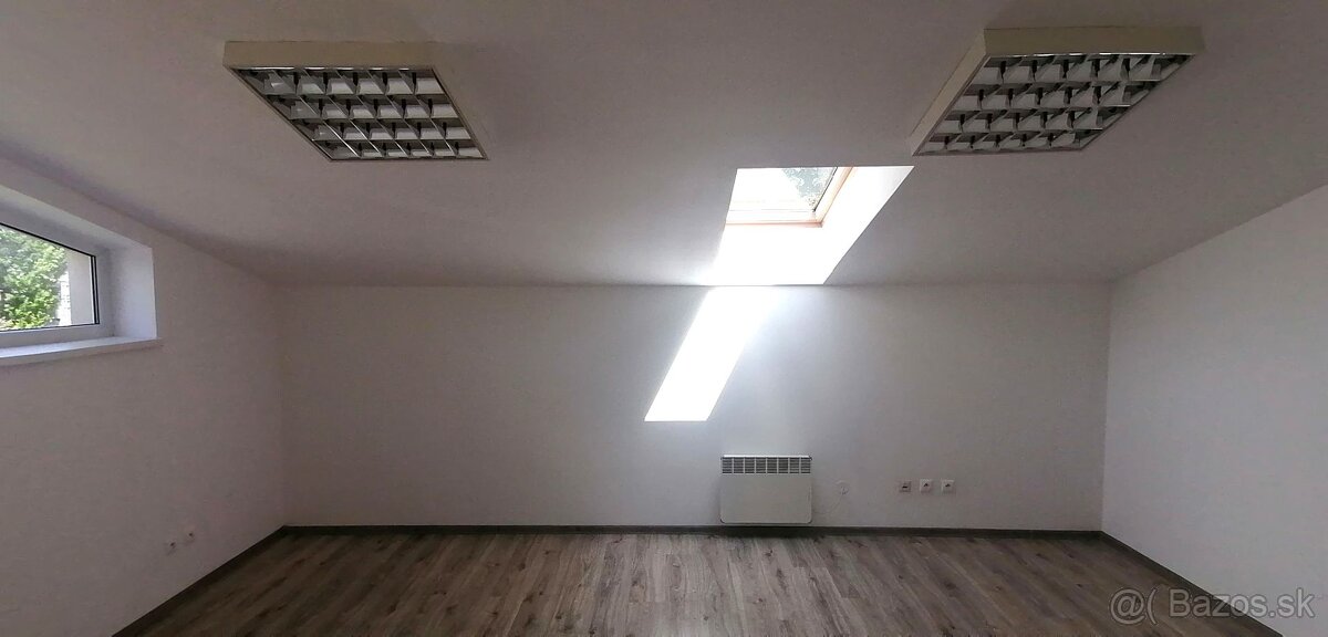 Prenájom - kancelársky priestor 28 m2, Banská Bystrica, cent - 2