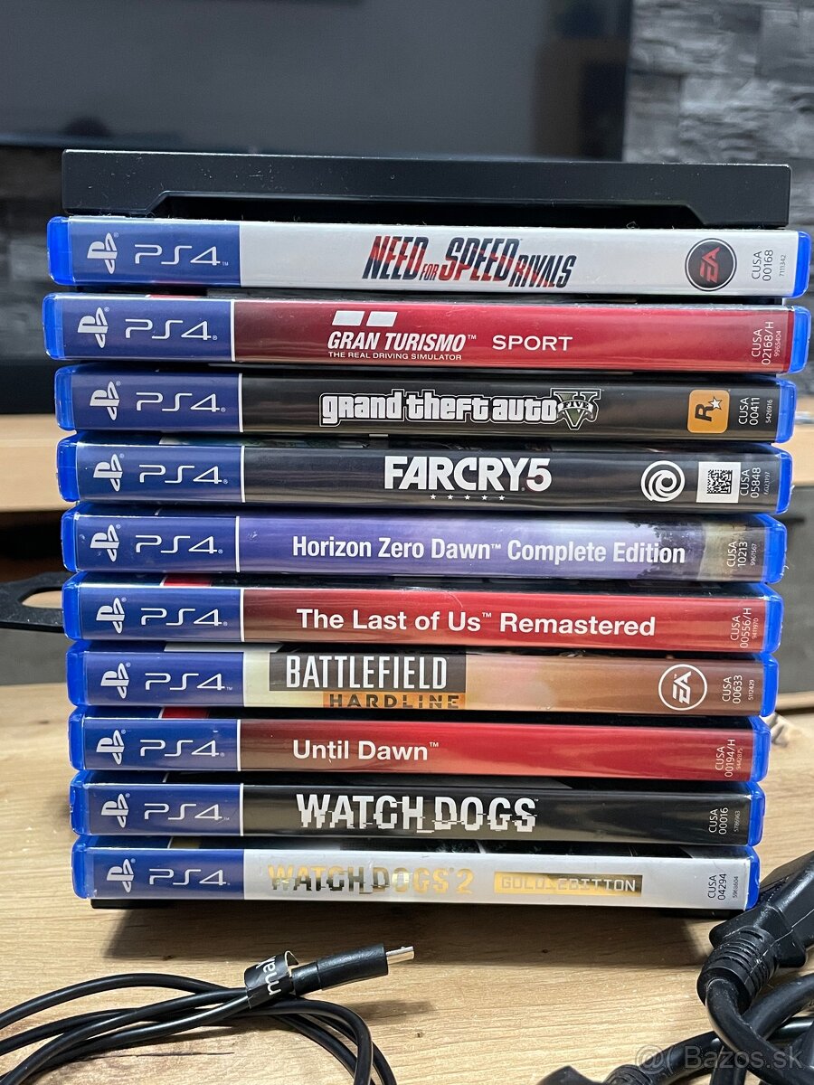 Playstation 4 pro - 2