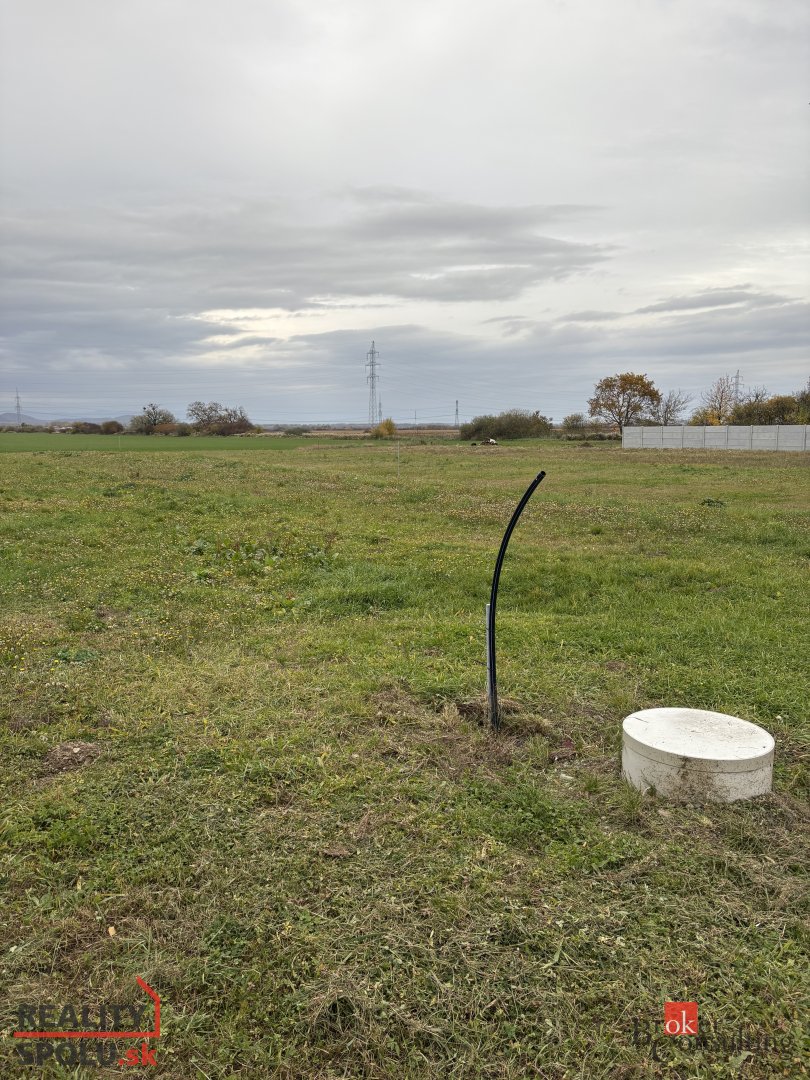 Predaj stavebného pozemku v Nacinej Vsi . - 2