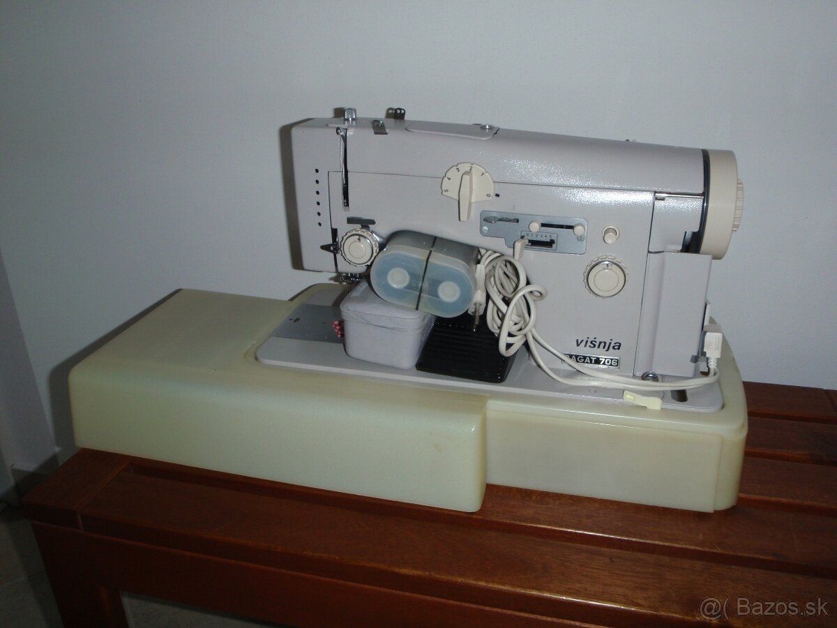 Šijací stroj Visnja Bagat - 2