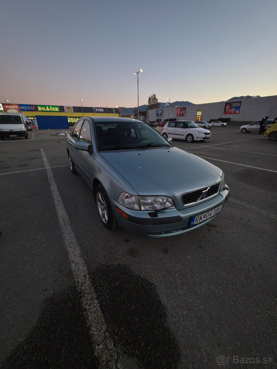VOLVO S40 T4 2.0T - 2