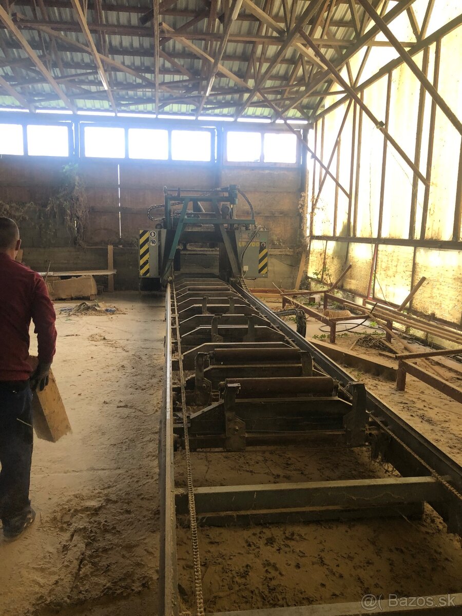 Kotúčova píla UP 700 STROJCAD - 2