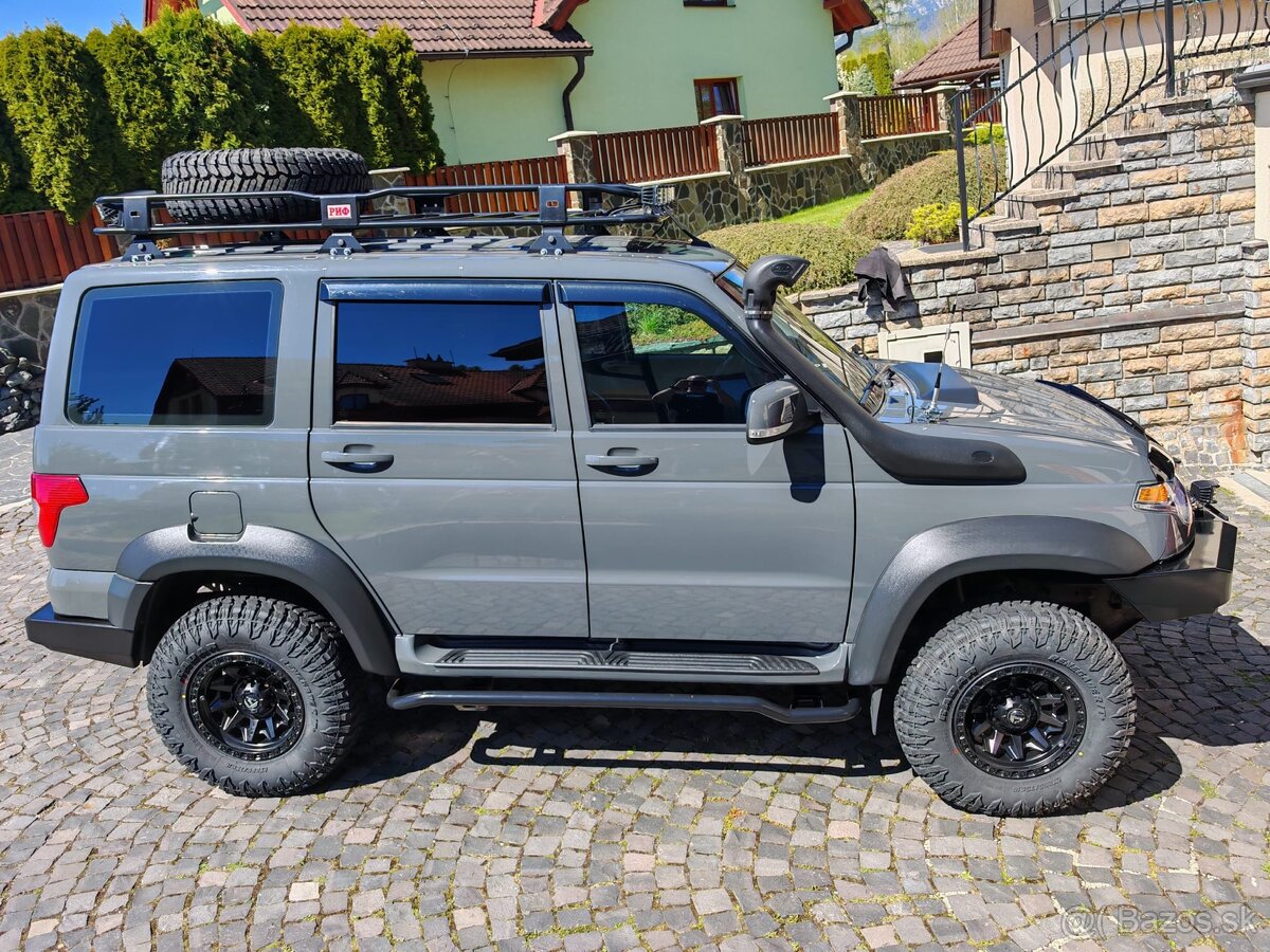 Uaz Patriot Lux AT - RIF LPG