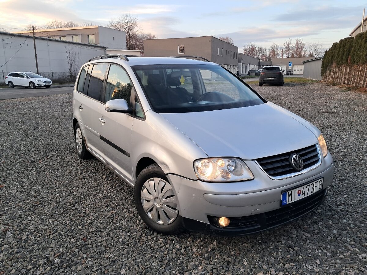 VW Touran 2.0 TDI DSG automatická prevodovká - 2