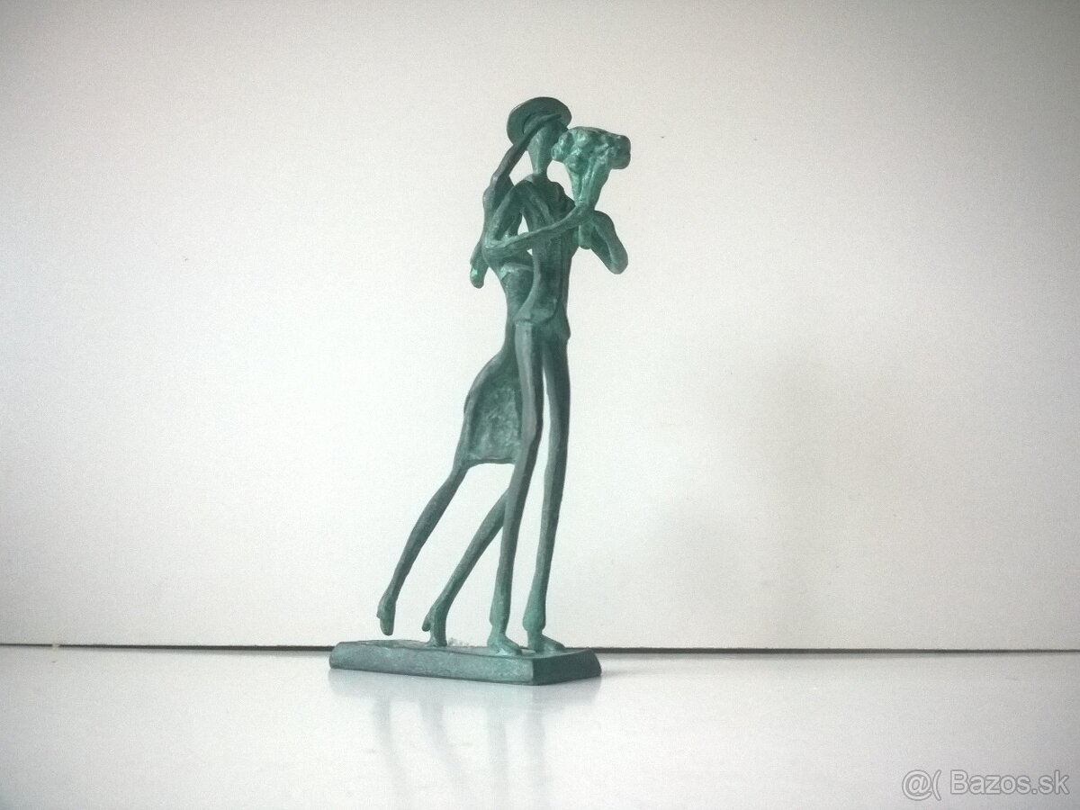 Stretnutie -Bronzová socha - 2
