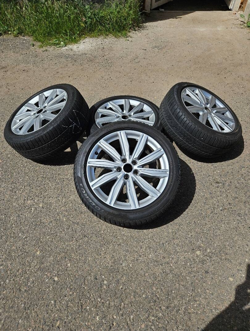 Alu kola Audi A6 S6 C8 19" + pneu Pirelli - 2