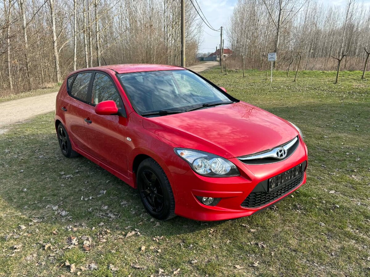 Hyundai i30 1.4 MPI DOHC Classic - 2