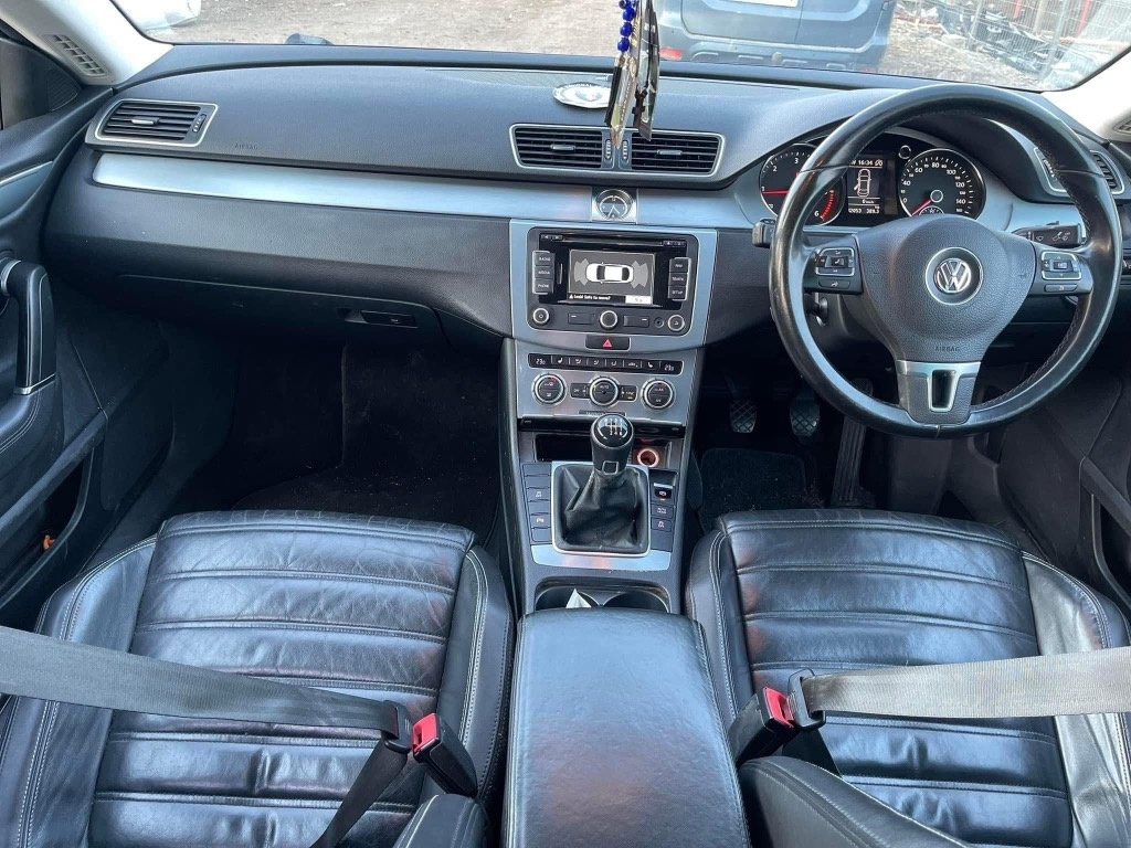 VW Passat CC 2.0TDI 103kw Rozpredám - 2