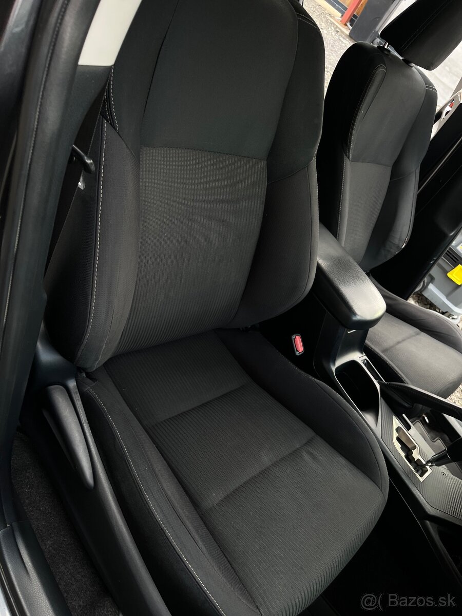 Čistenie interiéru auta - 2