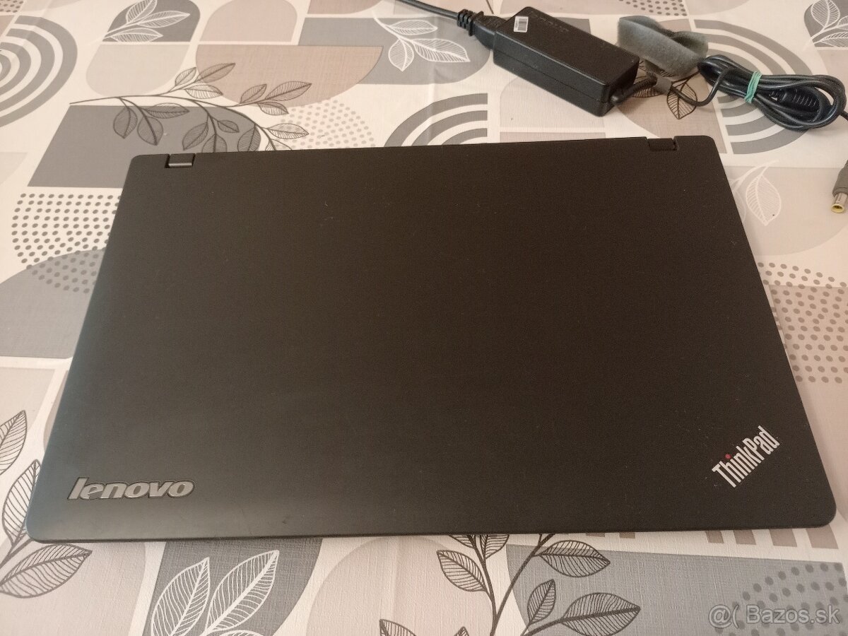 Lenovo e525 - 2