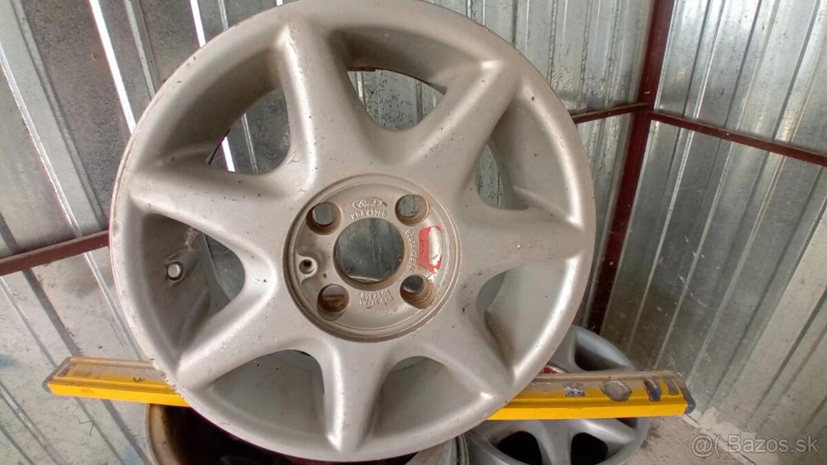 4x108 r15 Ford Centra - 2