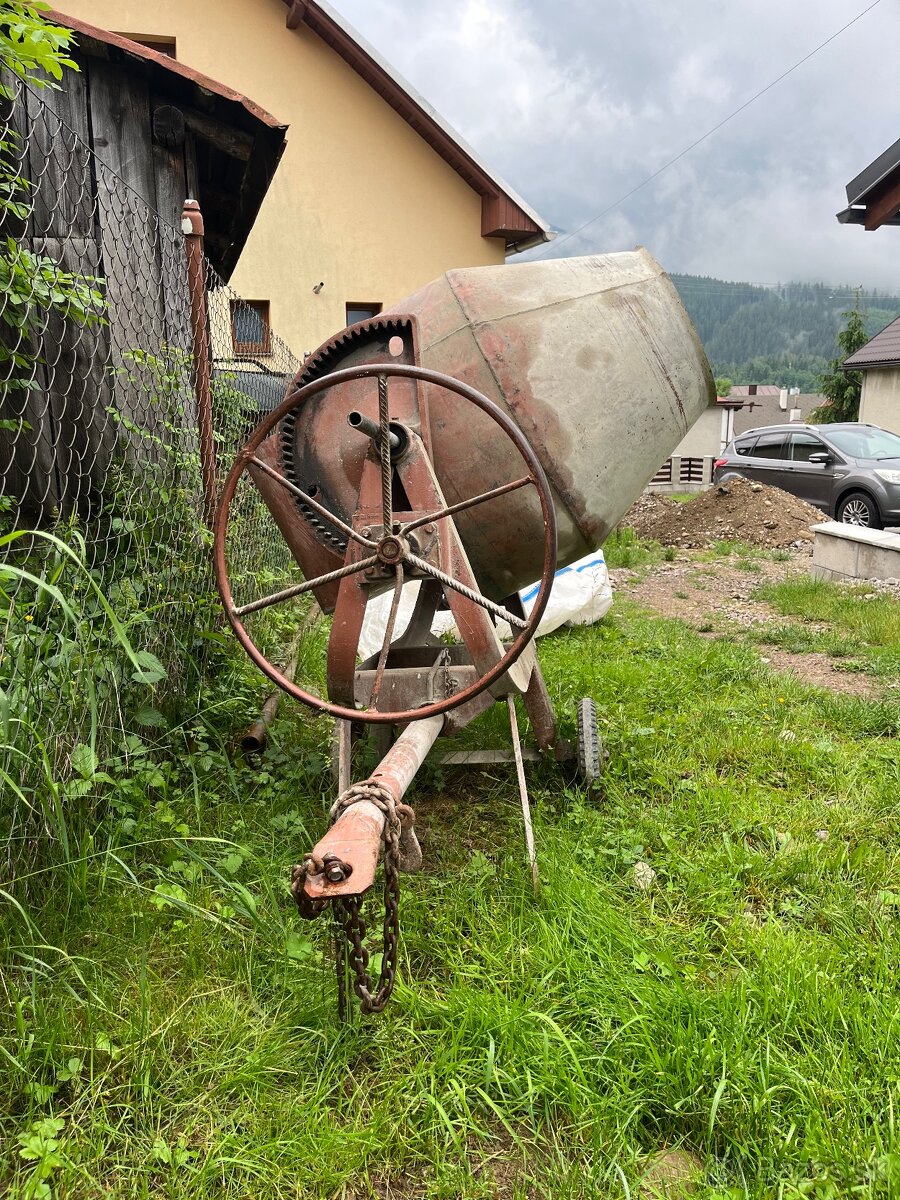 Miešačka na betón - 2