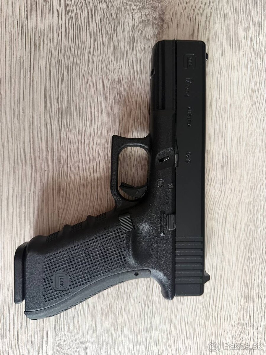Glock 17 gen4 Gas Blowback - 2
