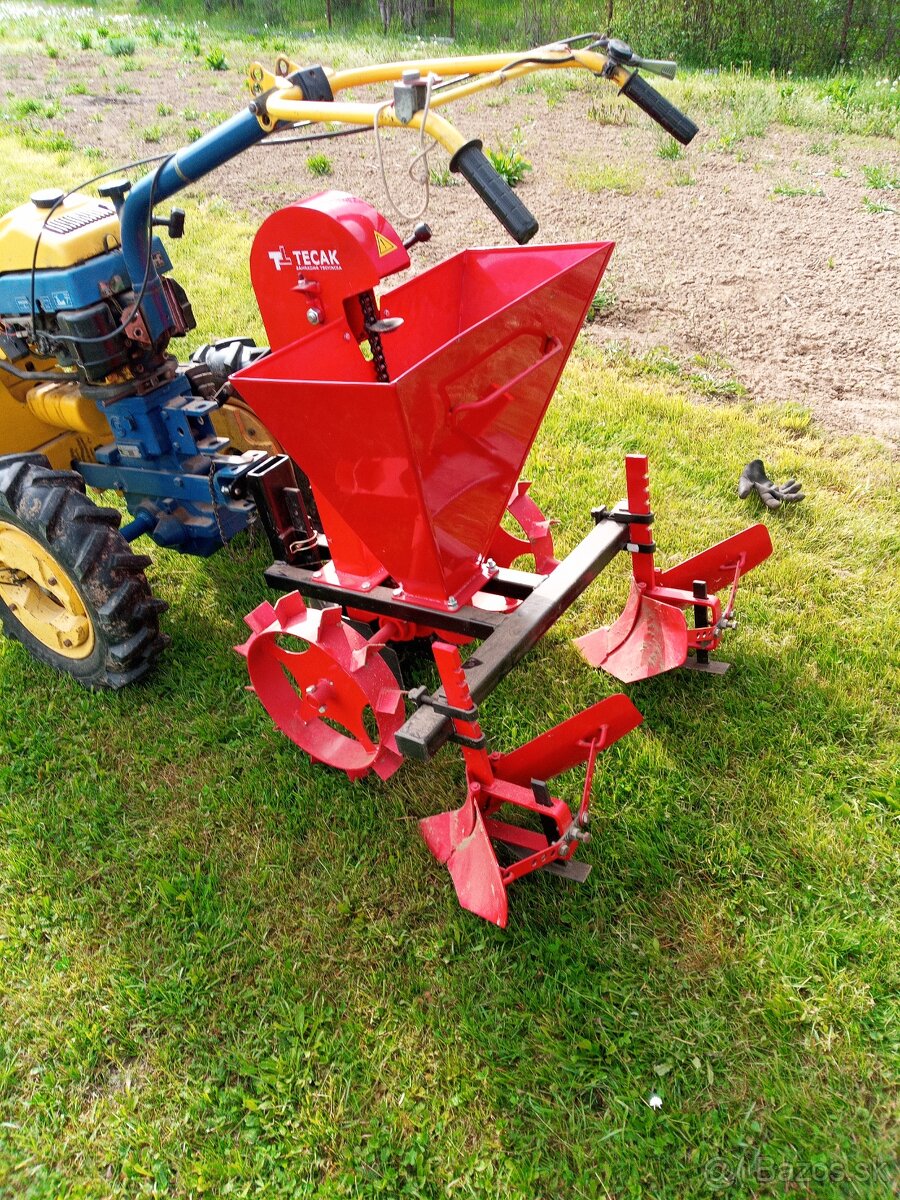 Sadzač zemiakov za malotraktor - 2