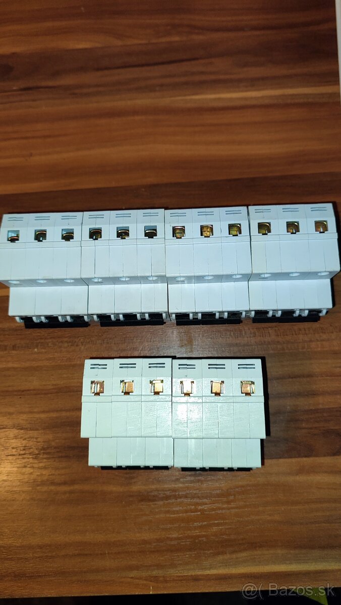 Trojpólové ističe F&G - 2