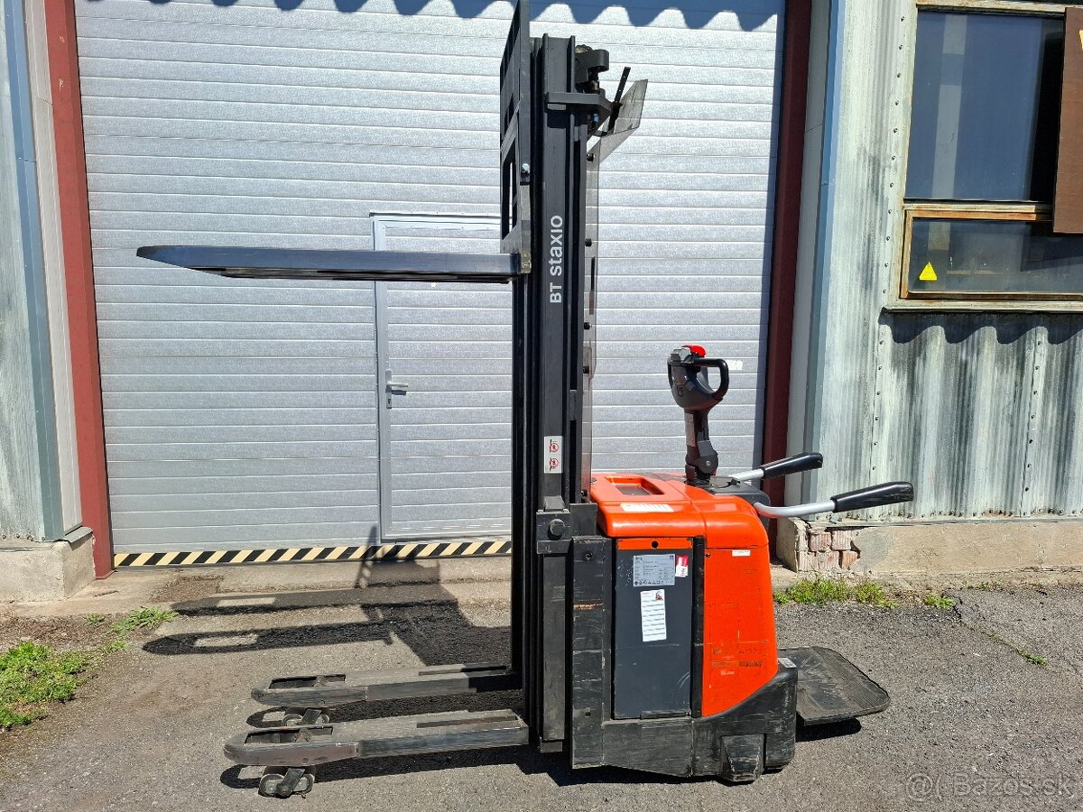 el. vysokozdvižný vozík BT SPE125L zdvih 5,4 m ,plošina - 2