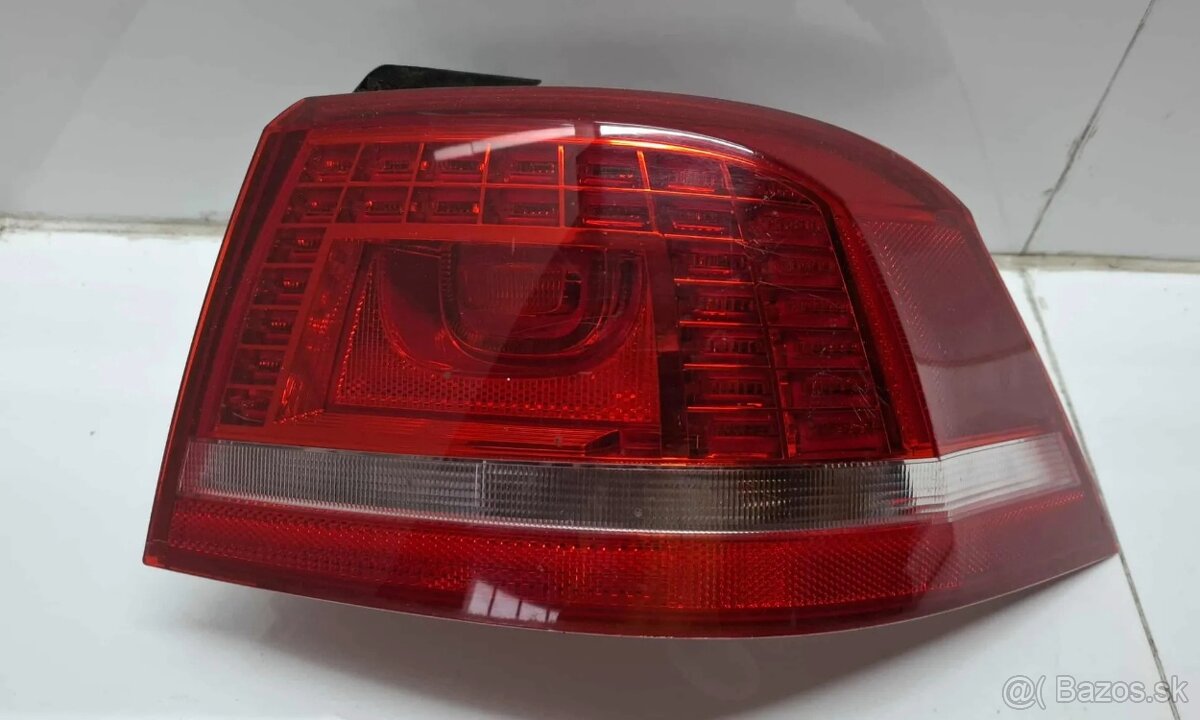 VW Passat B7 sedan zadne svetla led - 2