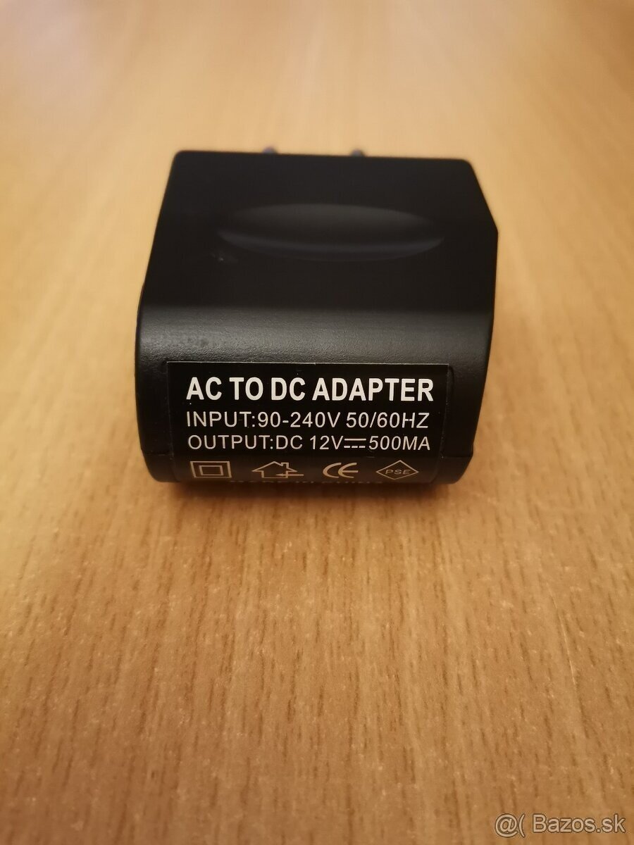 Adapter ktorý meni napatie - 2