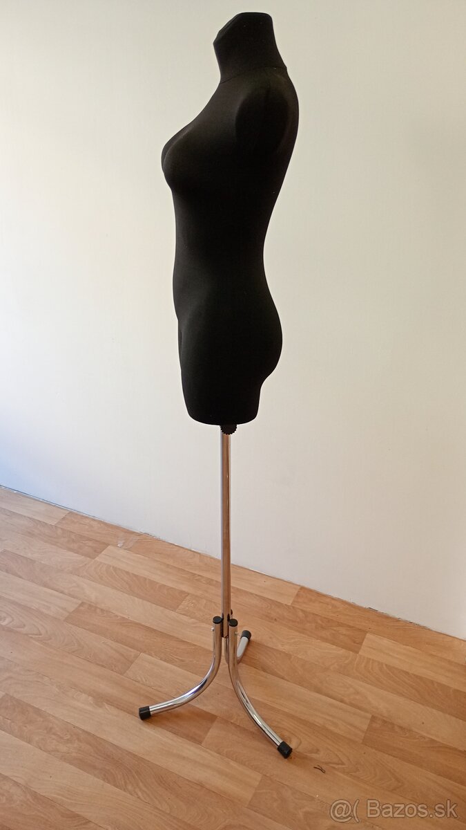 Nová krajčírska figurína, veľkosť 40/42, nastaviteľná výška - 2