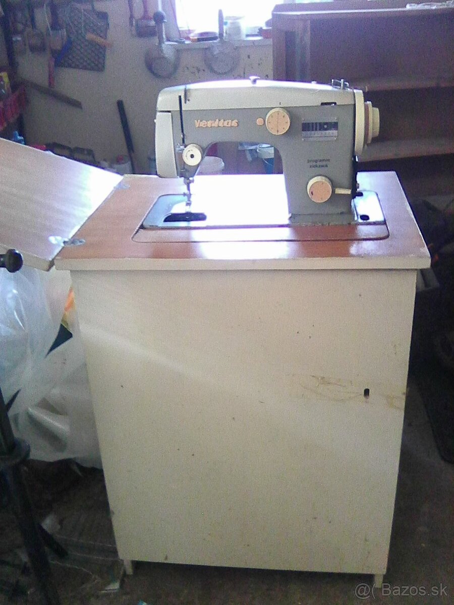 Na predaj el.šijací stroj - 2