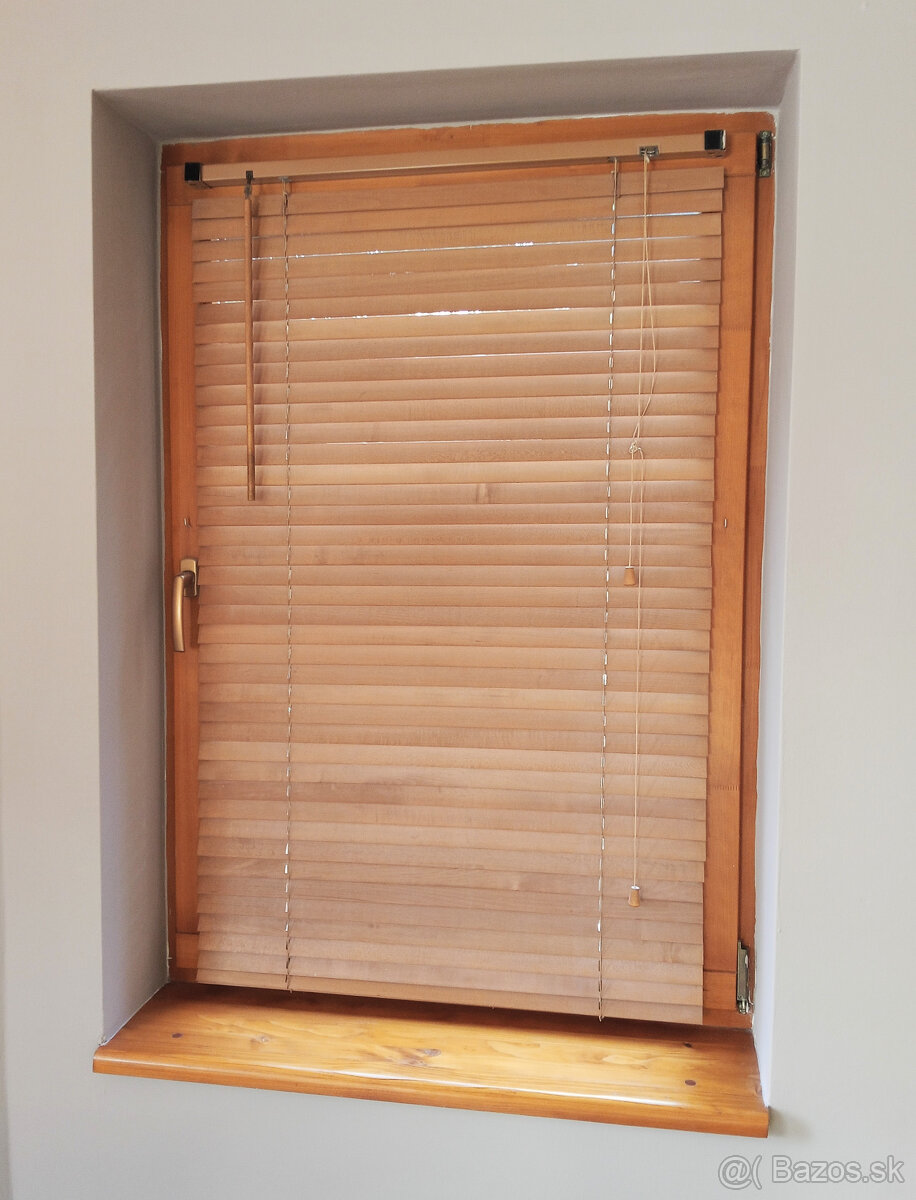 Drevené žalúzie 7 kusov - 2