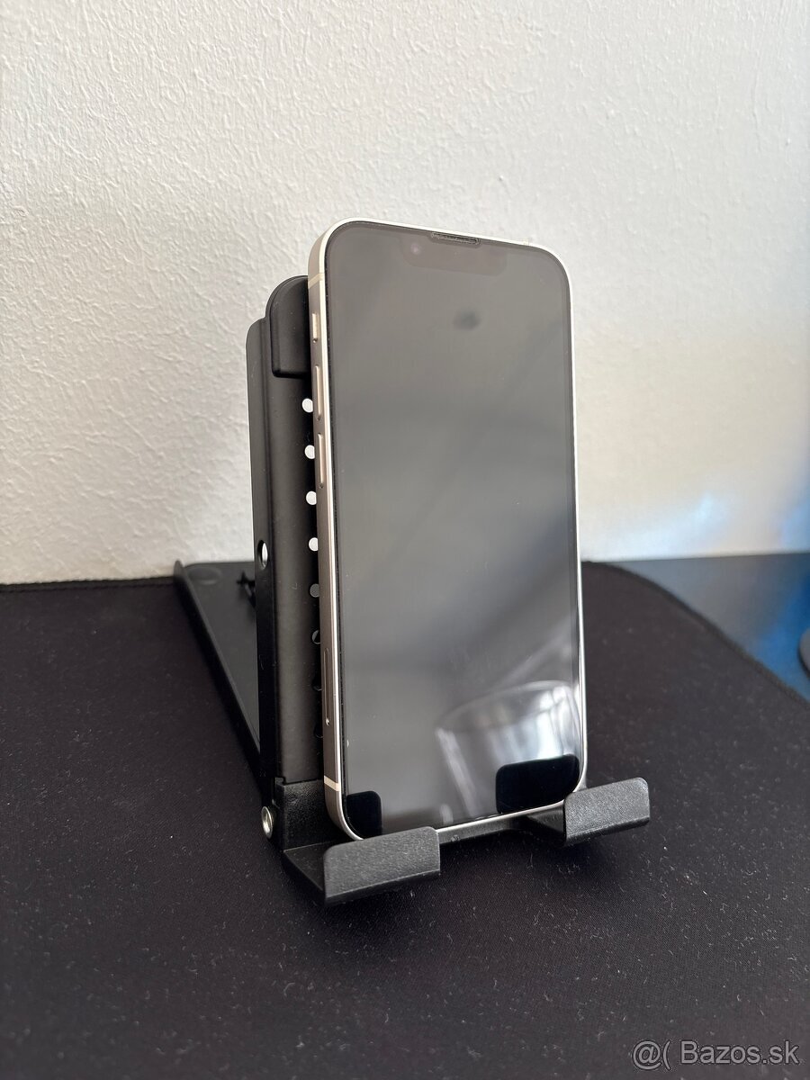 iPhone 3 mni 256GB biely - 2