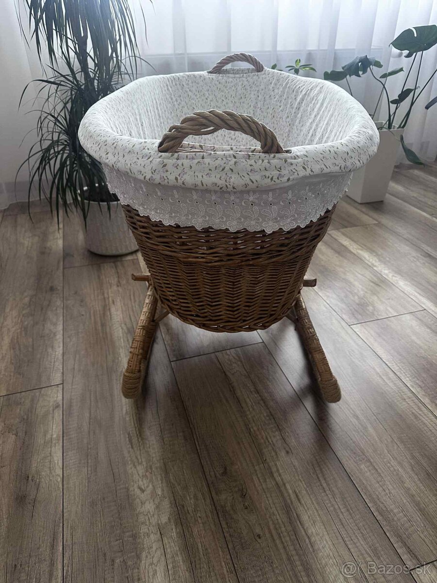 Postielka kolíska - 2