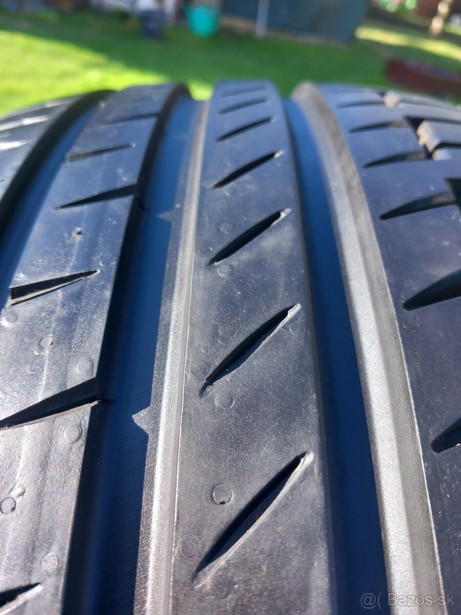 205/40 r17 letné pneumatiky 4 kusy - 2