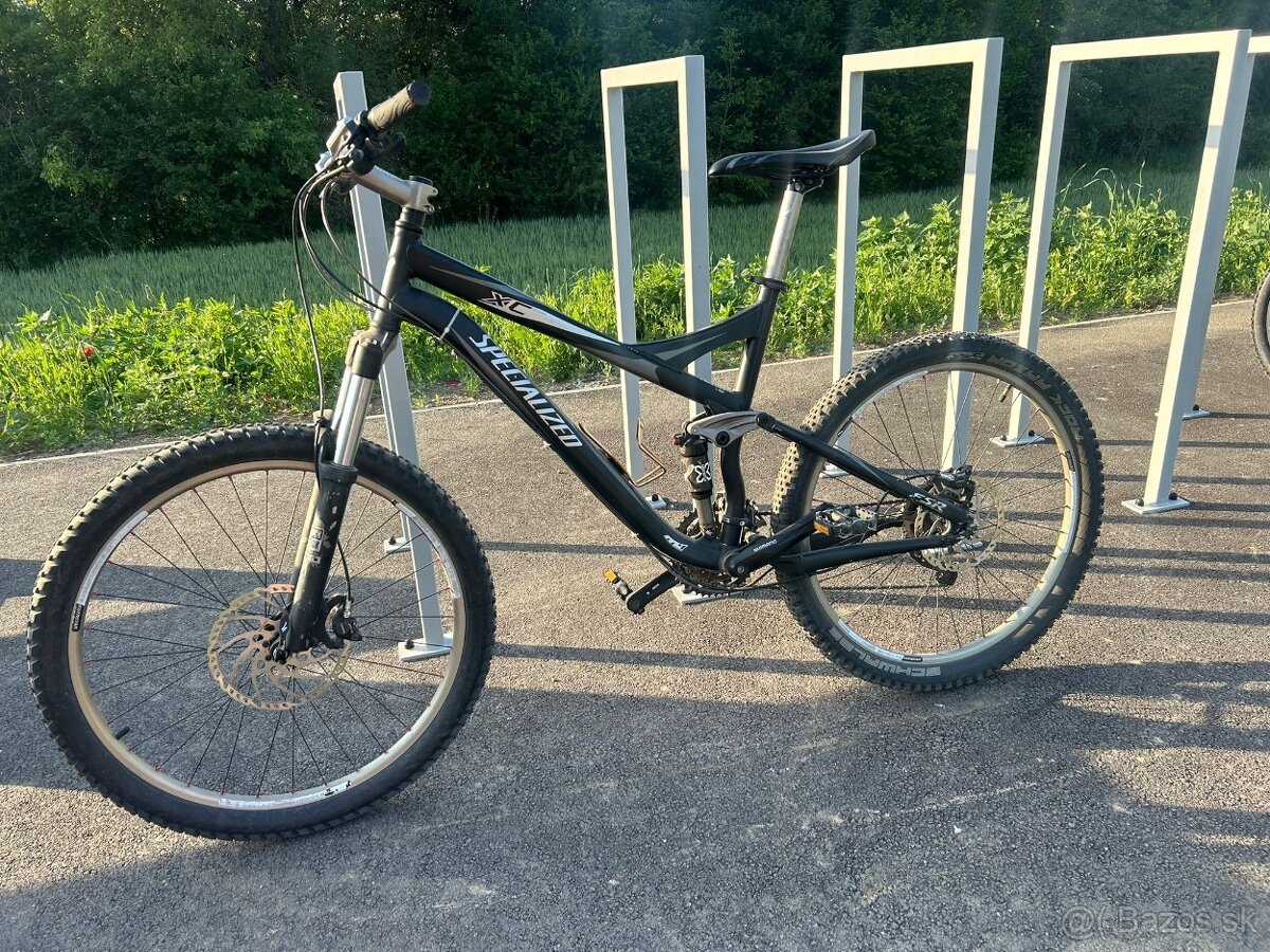 Celoodpružený bicykel Specialized - 2