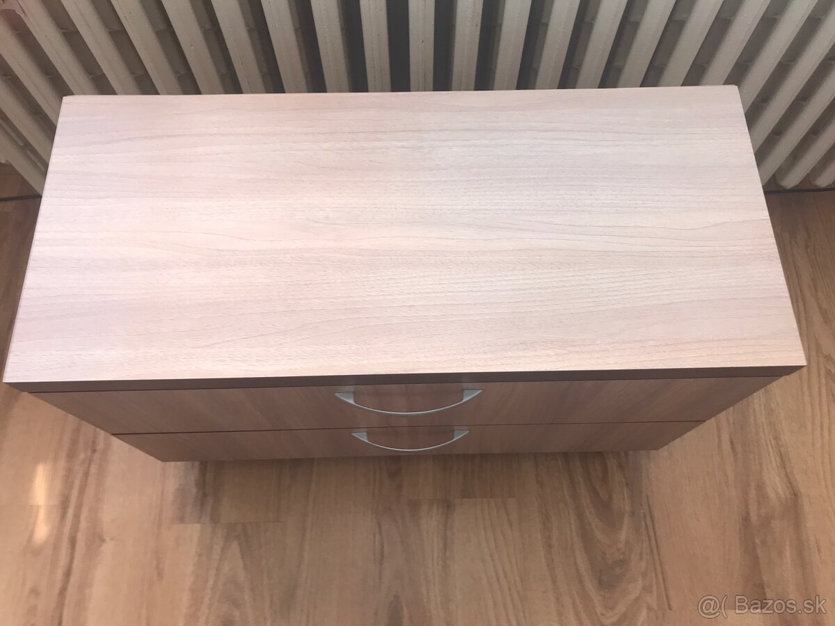Skrinka pod TV - 2