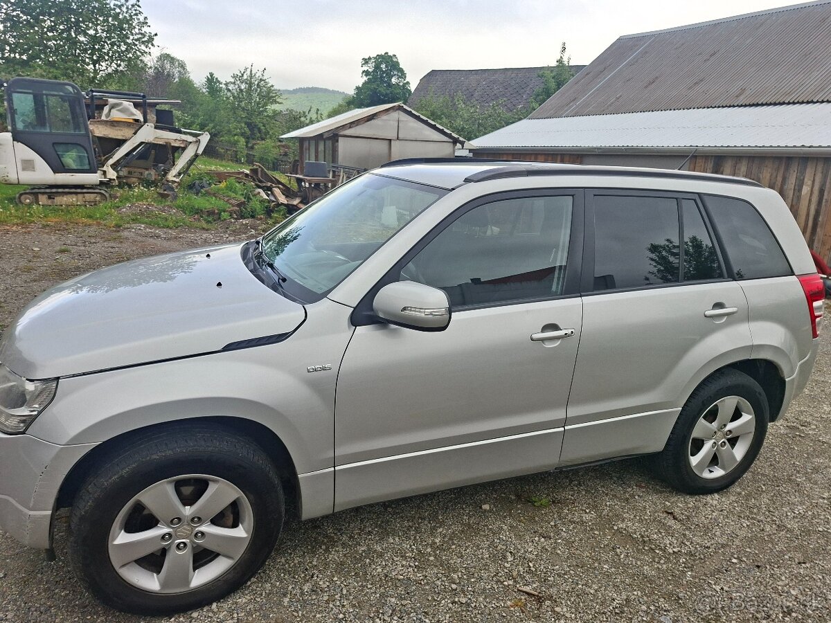 Suzuki Grand Vitara 1.9 DDiS - 2
