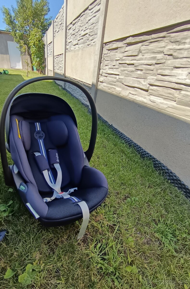 CYBEX Cloud G Plus i-Size + Base G ocean blue - 2