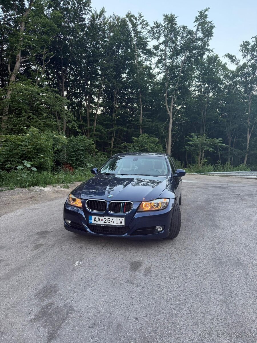 Predám BMW e91 318d facelift 2011 - 2