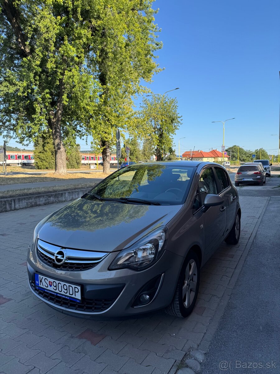 Opel Corsa D 2015 - 2