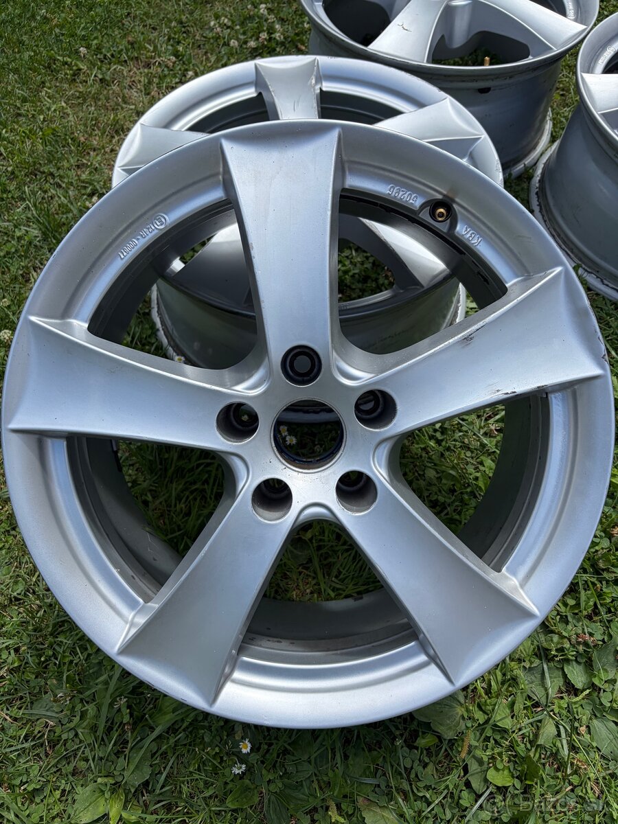 Dezent disky 5x112 R17 - 2
