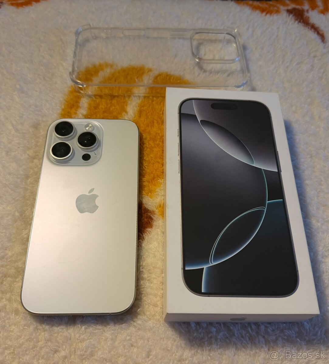 iPhone 16 Pro, White Titanium - 2