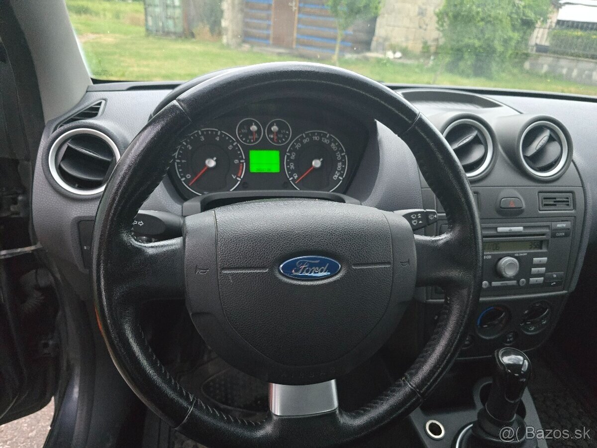 Ford Fiesta 1.4 Benzin. - 2